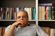 عباس عبدی: می‌گویند عملکرد روحانی مشارکت در انتخابات را کم کرد؛ پس حتما عملکرد رئیسی مردم را فوج فوج پای صندوق رای می‌آورد