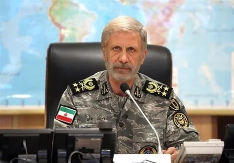 فرمانده کل ارتش: به هر اقدام دشمن، چندبرابر و با قدرت واکنش نشان خواهیم داد