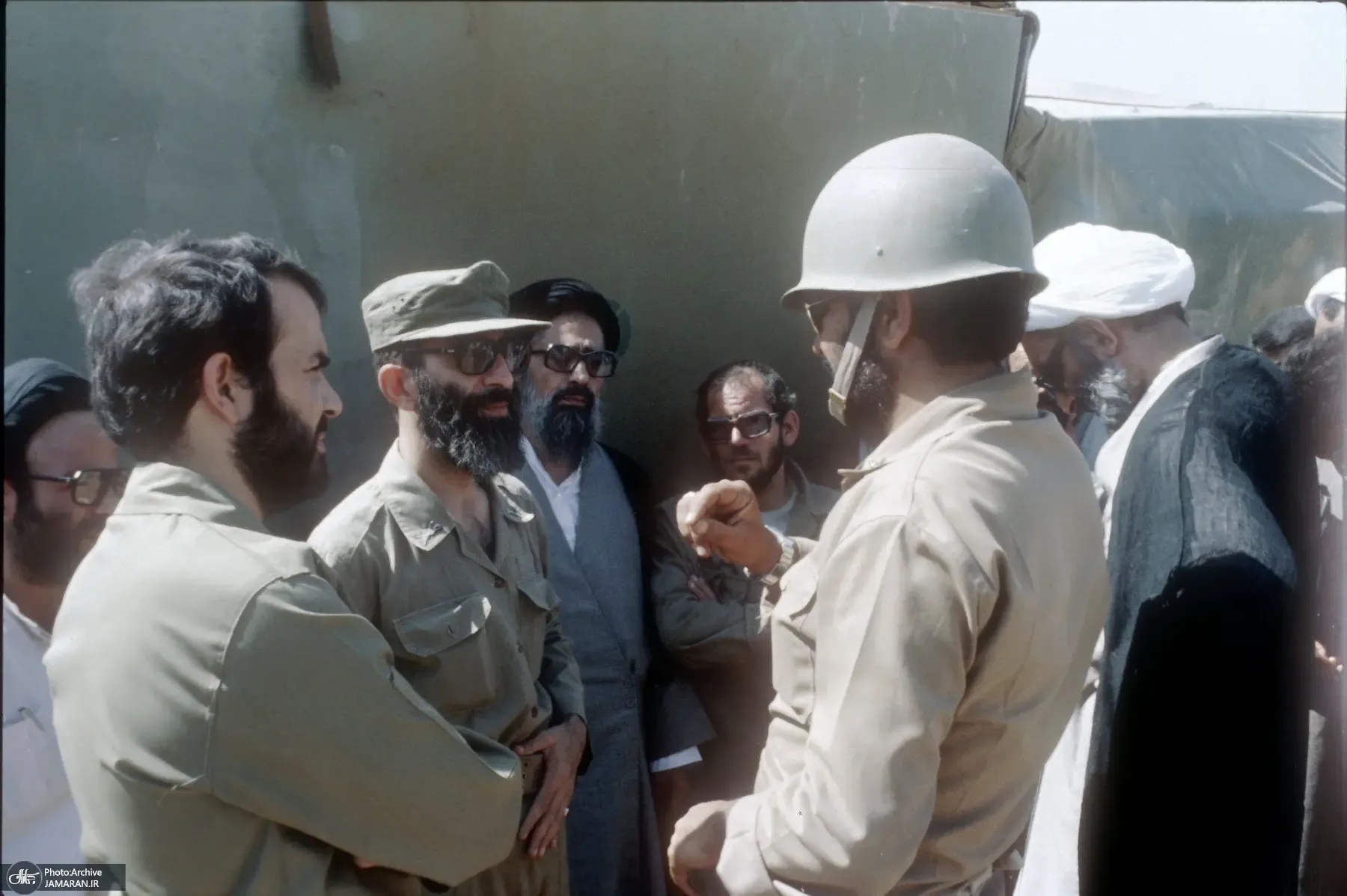 رهبر انقلاب رهبر انقلاب