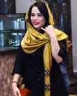 نمایی از بازیگر زن در افتتاحیه فیلم ما همه با هم هستیم +عکس
