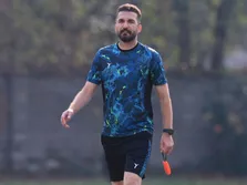 محمد نوری سرمربی صنعت نفت آبادان شد