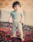 عکس کودکی هوتن شکیبا؛ وقتی تنها دغدغه‌اش اسباب بازی‌هایش بود