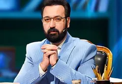 ببینید| نمایی خاص از تشییع فرزاد جمشیدی