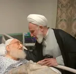 عیادت رئیس دفتر رهبر انقلاب در قم از آیت‌الله نوری همدانی
