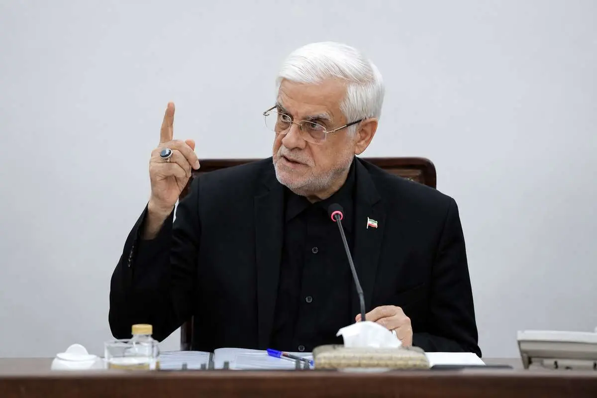 دستور عارف برای تدوین برنامه راهبردی دو سال آینده دولت دستور عارف برای تدوین برنامه راهبردی دو سال آینده دولت