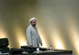 حمله تند جوان به رسایی: مذهبی‌ها با هدایت مداحان به او رأی دادند، اما او از مجرمان دفاع می‌کند