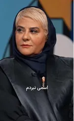 ‌‌رابعه اسکویی: خواننده مورد علاقه‌ام تتلو است