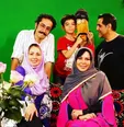 فلورا نظری  