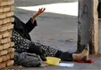 شوهرم مرا مجبور به گدایی می‌کند، انجام ندهم کتکم می‌زند