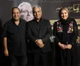 نرگس محمدی و علی اوجی در کنار واسطه ازدواجشان+عکس