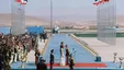 محمدرضا و فرح پهلوی در جشن‌های ۲۵۰۰ ساله در تخت جمشید +عکس