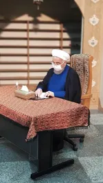 رای دادن جالب حسن روحانی +عکس