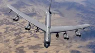 ببینید| اولین تصاویر از سقوط بمب افکن B-52 در خاک آمریکا