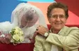 ویدئو بامزه دلبری جناب خان از ابوالفضل پورعرب در خندوانه!