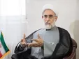 کنایه منتجب‌نیا به مخالفان ظریف؛ او را با دیپلمات‌هایی مقایسه می‌کنند که قادر به خواندن دو کلمه انگلیسی نیستند