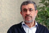 ببینید| اولین تصاویر از حضور محمود احمدی نژاد در مراسم تشییع رهبر شهید