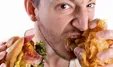 با عجله غذا خوردن باعث چه بیماری‌هایی می‌شود؟