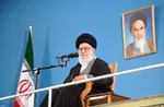 رهبر انقلاب در خطبه عید فطر: در جامعه سلایق مختلف وجود دارد اشکالی ندارد همه در کنار هم زندگی کنند