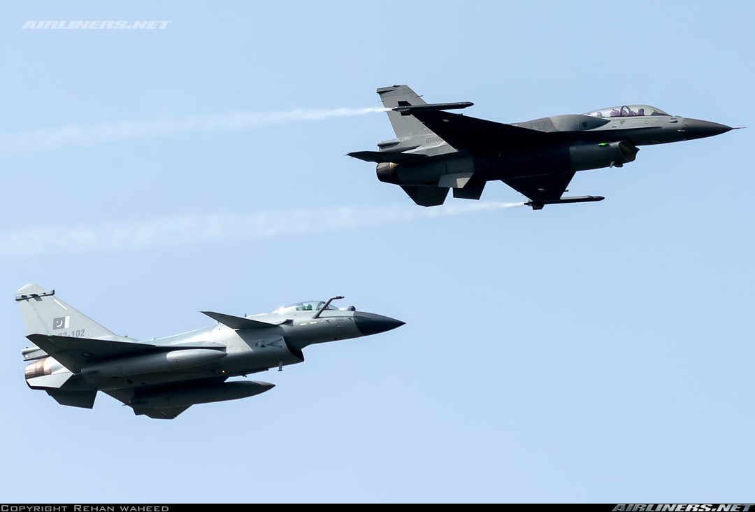 جنگنده جدید J-10CE چین جنگنده جدید J-10CE چین