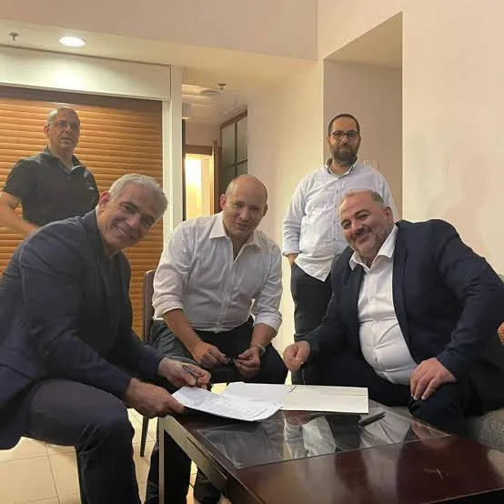 منصور عباس منصور عباس