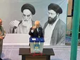 تصاویری از حضور ظریف و همسرش در حسینیه جماران