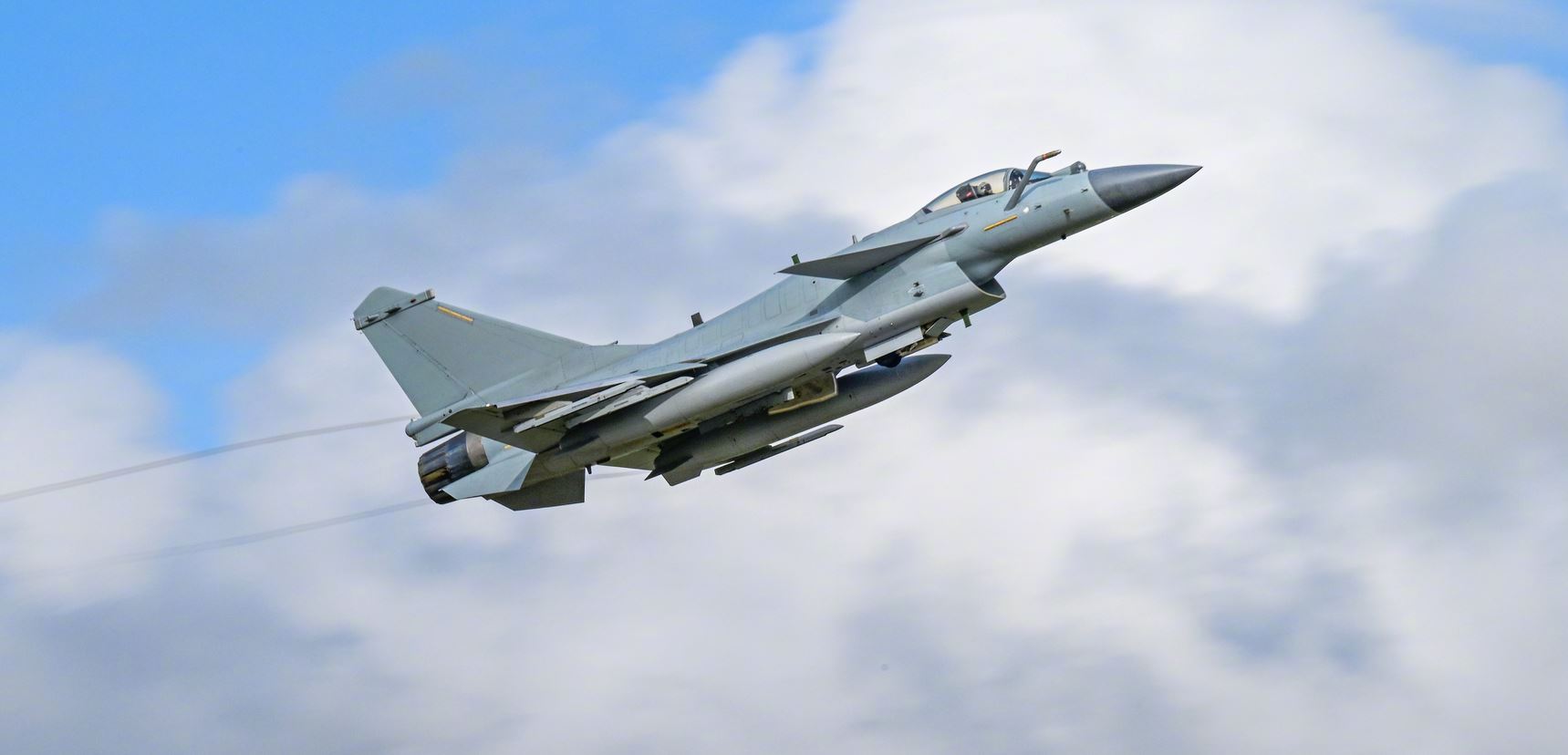 جنگنده J-10CE جنگنده J-10CE
