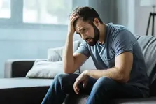 افسردگی در مردان چه علائمی دارد؟