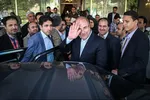 قالیباف نمی‎تواند با مقوله فقر و غنا موج‎سواری انتخاباتی کند