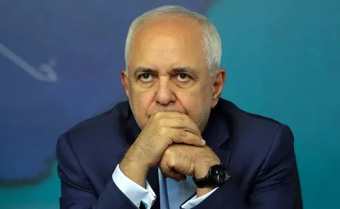 ظریف: ایران نباید از سر استیصال به سمت چین و روسیه برود