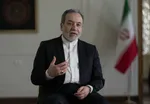 عراقچی: امارات در این جنگ در کنار آمریکا بوده و نمی‌تواند مظلوم‌نمایی کند