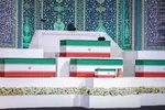 ببینید| نمایی از پیکر مطهر رهبر شهید انقلاب و خانواده شهید ایشان در مصلی