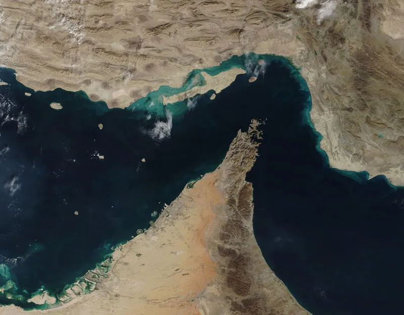 اکونومیست: پرداخت عوارض به ایران بهتر از ادامه تنش است اکونومیست: پرداخت عوارض به ایران بهتر از ادامه تنش است