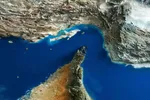 پیشنهاد عمان برای تهران درباره مدیریت تنگه هرمز