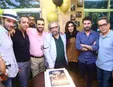 جشن تولد پولاد کیمیایی در کنار پدرش +عکس