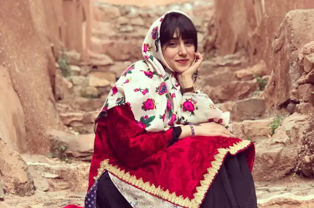پرستو احمدی پرستو احمدی