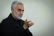 عکسی از سردار سلیمانی در خردسالی و سوار بر سه چرخه؛ دهه ۳۰