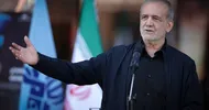 ببینید| تهدید به کشتن پزشکیان در تجمعات خیابانی!