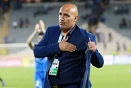 ببینید| مصاحبه جالب منصوریان در عراق و نجات خبرنگار از آبپاش!