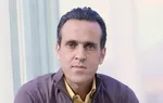 کنایه سنگین علی کریمی به رضا پهلوی: مرا با کسی که از مادرش «پول توجیبی» می‌گیرد، مقایسه نکنید