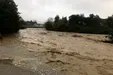 ریزش وحشتناک یک خانه در اصفهان بخاطر بارندگی شدید