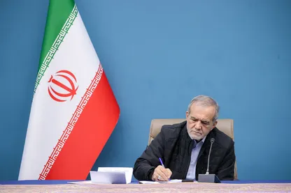پزشکیان: امضای تفاهم‌نامه‌ حاصل خرد جمعی اعضای شعام بود | باید دشمن را وادار کنیم به آنچه امضا کرده پایبند بماند