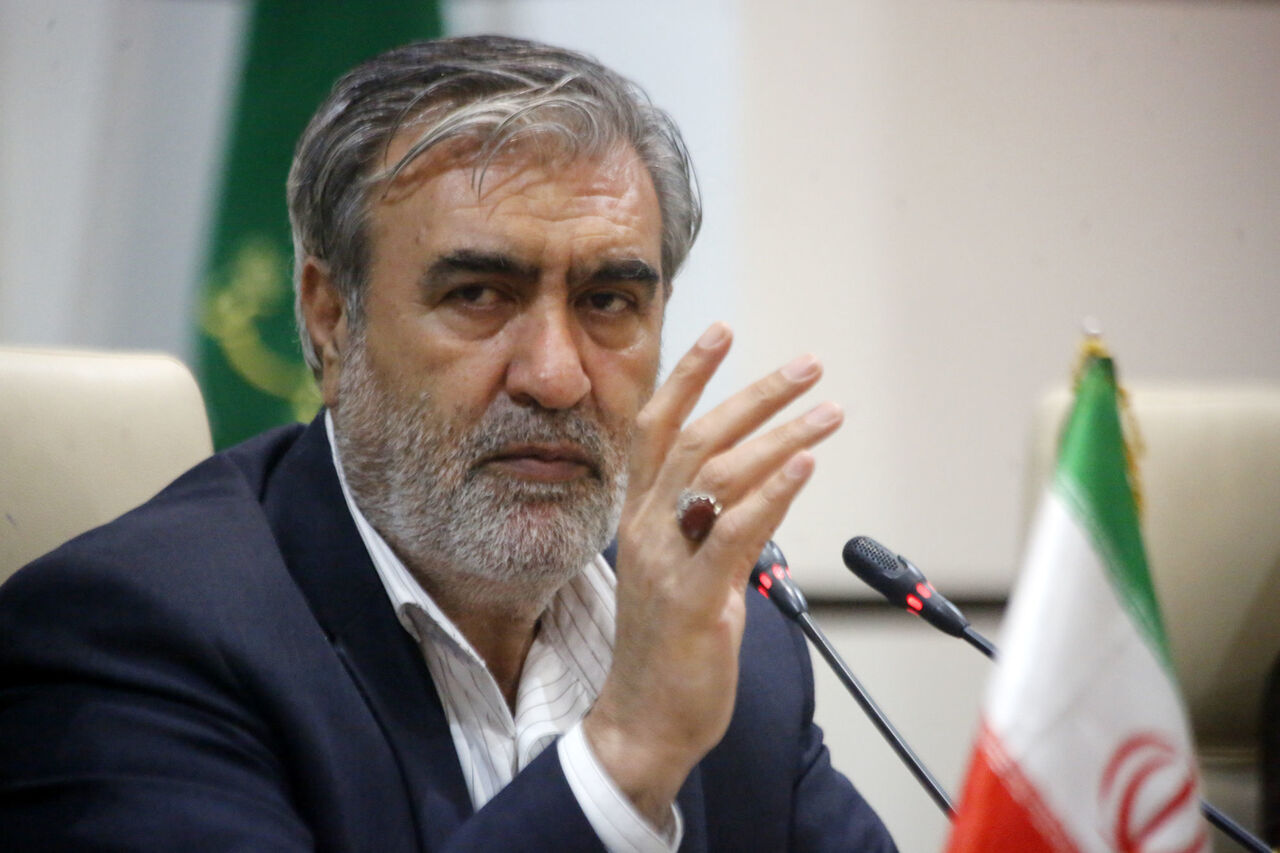 عزیزی عزیزی