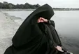 سرنوشت اشک بار ۲ دختر بی پناه
