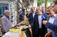 ببینید| گفت‌وگوی پزشکیان با کسبه بازار کرمانشاه
